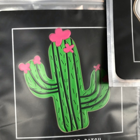 PATCHES - Picture 7 of 7